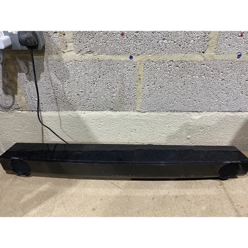 Yamaha YAS-101 Soundbar Nero Dolby Digital Surround 22W per Sistema Home Theater