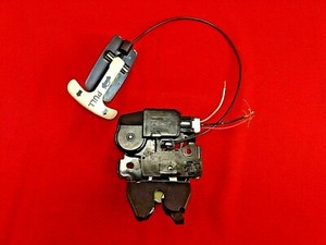 2008 nissan sentra trunk latch