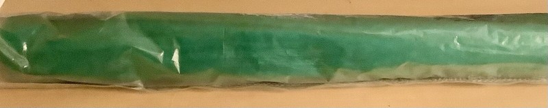 90g Premium Kelly Green Crepe Paper Roll, 20” Width, 8 Ft Length