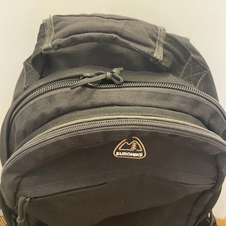 Eurohike backpack Black Stratos, 3 Zipper Pockets -flawed - Image 2 of 4