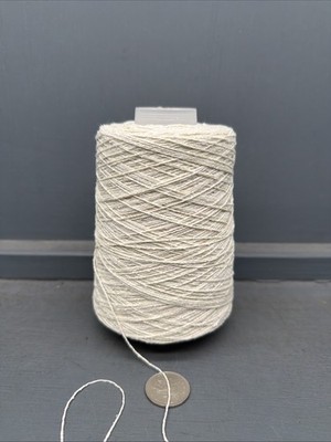 200G 3/20NM 100% BOURETTE SEIDE GARN ROH WEISS ECRU