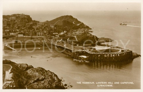 RPPC Ilfracombe Harbour Devon VTG 1930s Postcard Steamer People (A25) - Picture 1 of 2