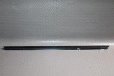 Mercedes W204 C180CGI Coupe Abdichtschiene T&uuml;r vorne links A 2047252565