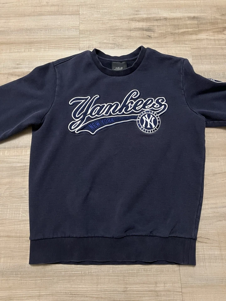 New York Yankees Crewneck Pullover Youth Size 95 Large Navy Sweatshirt MLB Kids - Image 4 of 4
