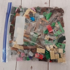 LEGO Minecraft: The First Night (21115) Complete No Box