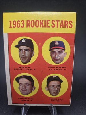 Topps 1963 Rookie Stars-Gaylord Perry RC- Navarro Egan Sisk #169