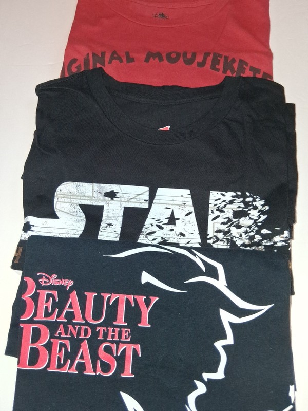 Disney Lot of 3 T Shirts Beauty and The Beast Star Wars Mickey Mouse Size M