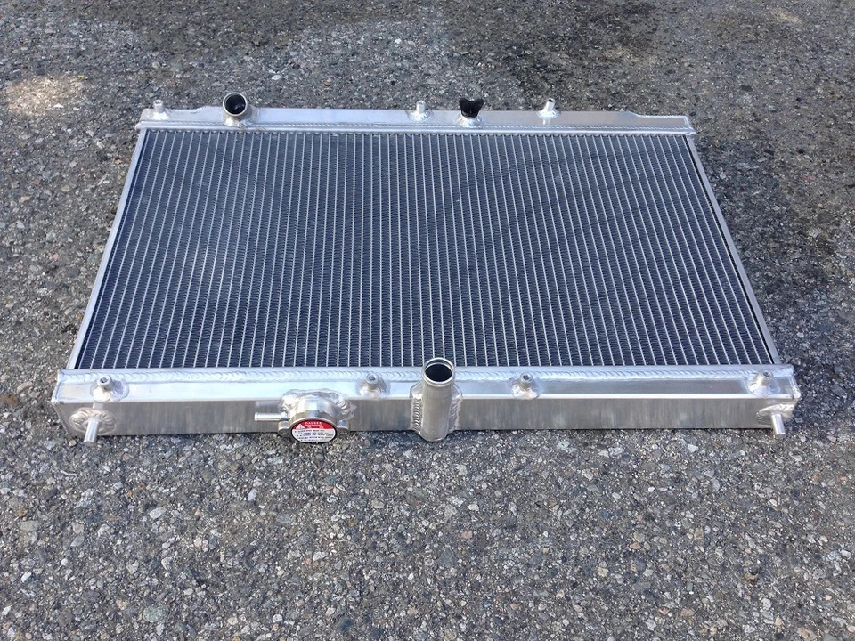 Radiador de refrigeración de aluminio Honda Prelude 1992-1996 2,2 L I4 2 filas automático Foto 3 de 4