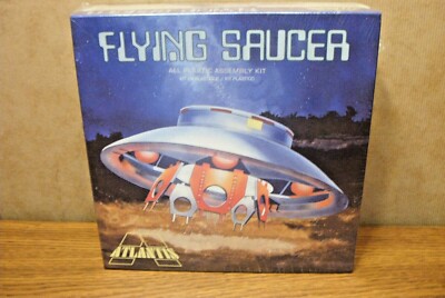 ATLANTIS MODELS FLYING SAUCER 1/72 SCALE MODEL KIT | eBay
