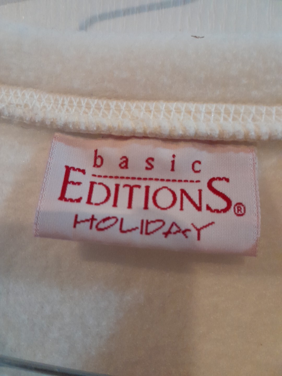 Basic Editions Holidaysize Large 100% Polyester S… - image 3