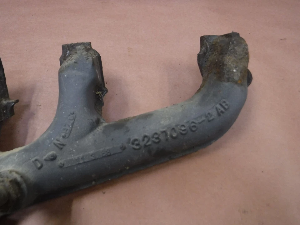 Colector de escape del motor Jeep Wrangler CJ YJ 4.2 6 cilindros 258 Wrangler CJ7 CJ8 Foto 4 de 4