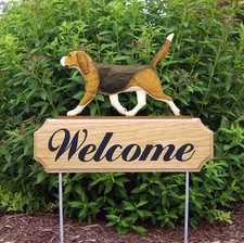 Beagle Welcome Sign Outdoor Wood Sign Tri