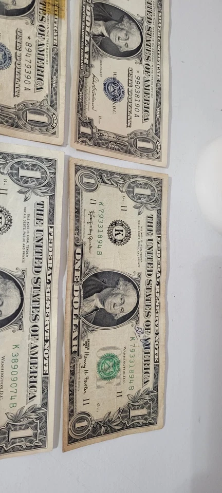 Lot Of 4 - One Dollar Bills - (2) 1957 & (2) 1963 In Decant Condition  - Image 4 of 4
