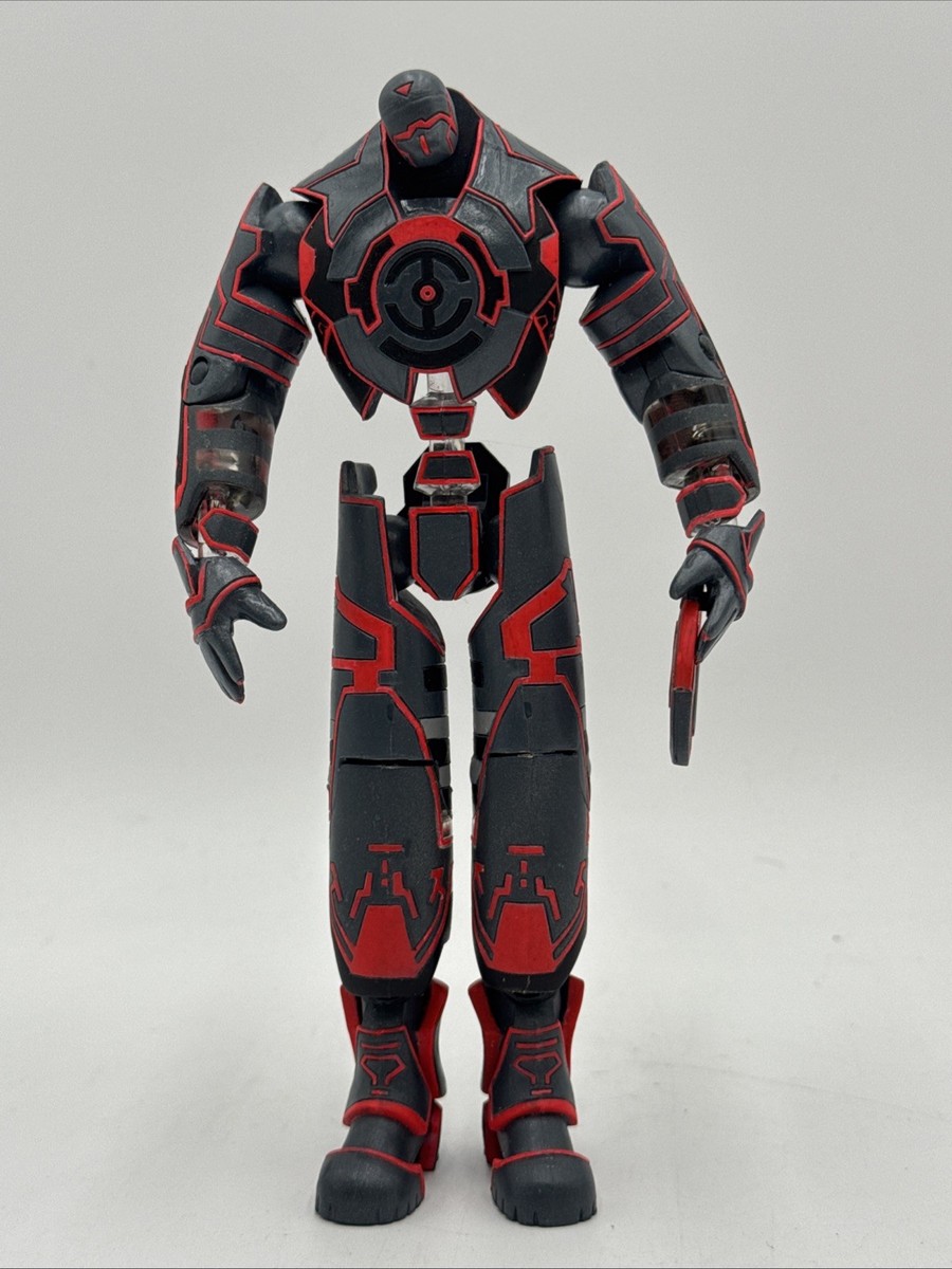 IC Regular Tron 2.0 Video Game Action Figure + Disc & Shield Reel