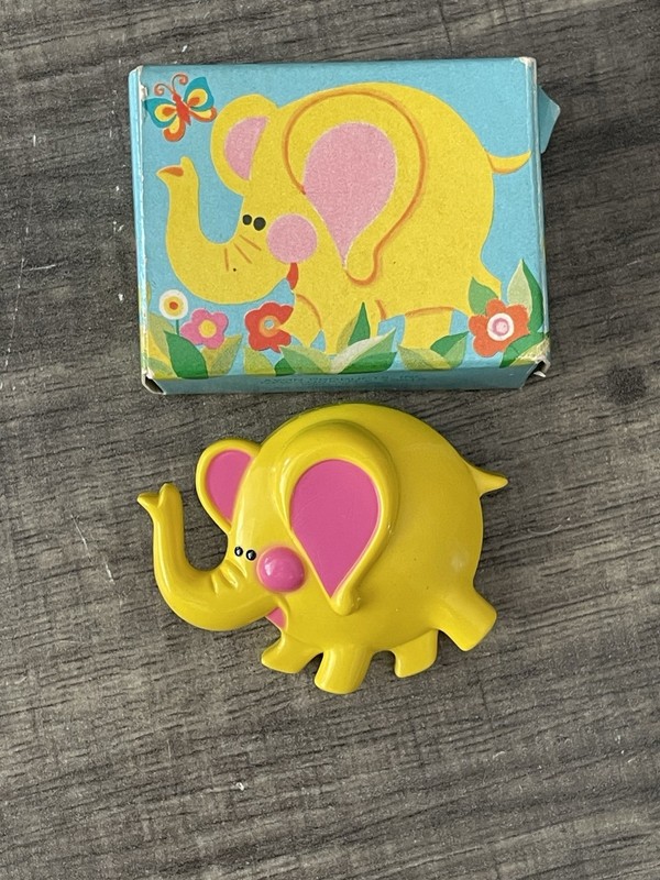 Vintage Avon 1973 Elphie the Yellow Elephant Pin Pal Fragrance Glace - .02 oz