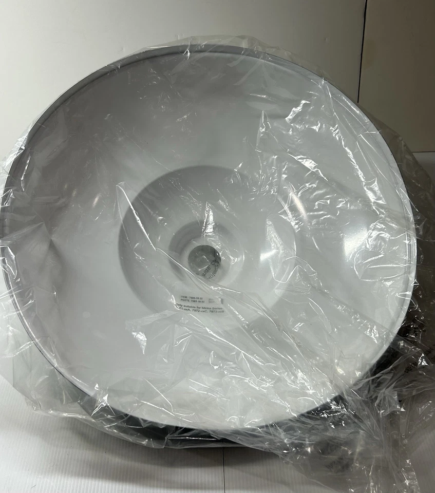 Minka Lavery 7985-18-66 Excelente exterior - Rlm - Pantalla metálica - 6,13 pulgadas de alto por Foto 3 de 4