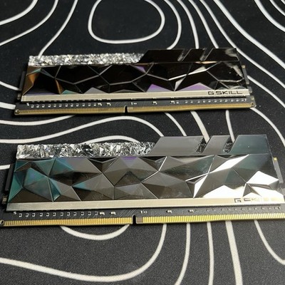 Trident Z Royal Elite 32GB (2x16GB) 3600MHz