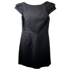Sz 2 Halston Heritage Classic Scoop Back LBD Elegant Minimalist Evening Cocktail