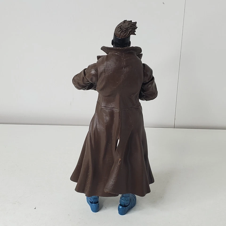 Figura de acción 2019 Marvel Legends X-Men Gambito Caliban BAF Build A Figure Wave Foto 3 de 4