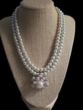 Vintage Faux Pearl Enamel Flower Pendant Necklace