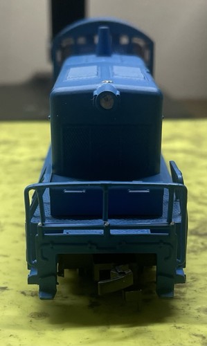 Motor locomotora diésel conmutador AHM Mehano Conrail #8429 Sw-1 lote reparado C13 | Condition: Used