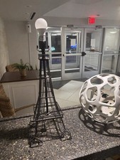 Unique Black Metal Eiffel Tower Table Lamp Ba...