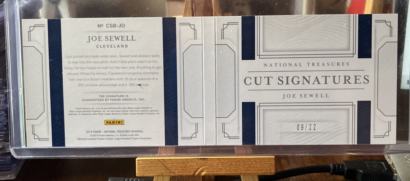 2019 National Treasures Joe Sewell Booklet Cut Auto #ed 09/22 view 2
