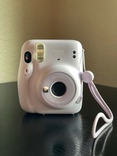 Fujifilm Instax Mini 11 Instant Camera - Lilac Purple PREOWNED