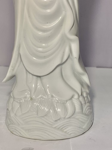 Vintage Chinese Blanc De Chine Figure Of Quanyin - Picture 4 of 12