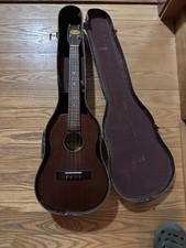 Vintage Kent Baritone Ukulele With Case