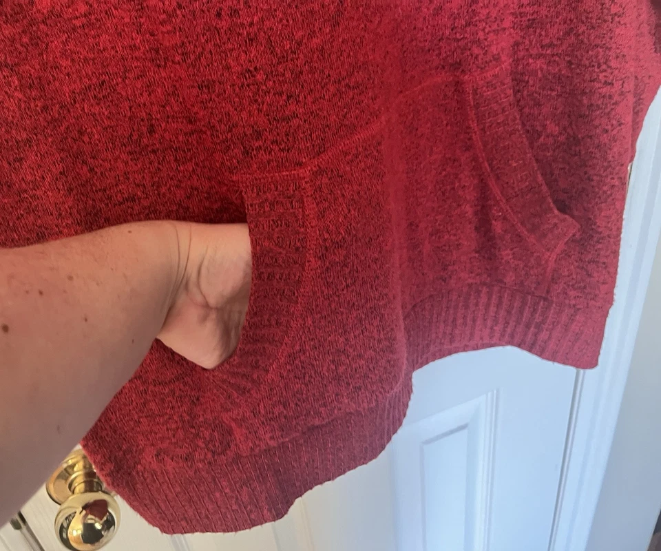 Torrid Hoodie - Plus Size 2X - Red/Black - Preowned - Super Soft - Long Sleeves - Image 4 of 4