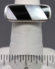 Sterling Silver Mother of Pearl  Onyx Inlay Ring Size 7