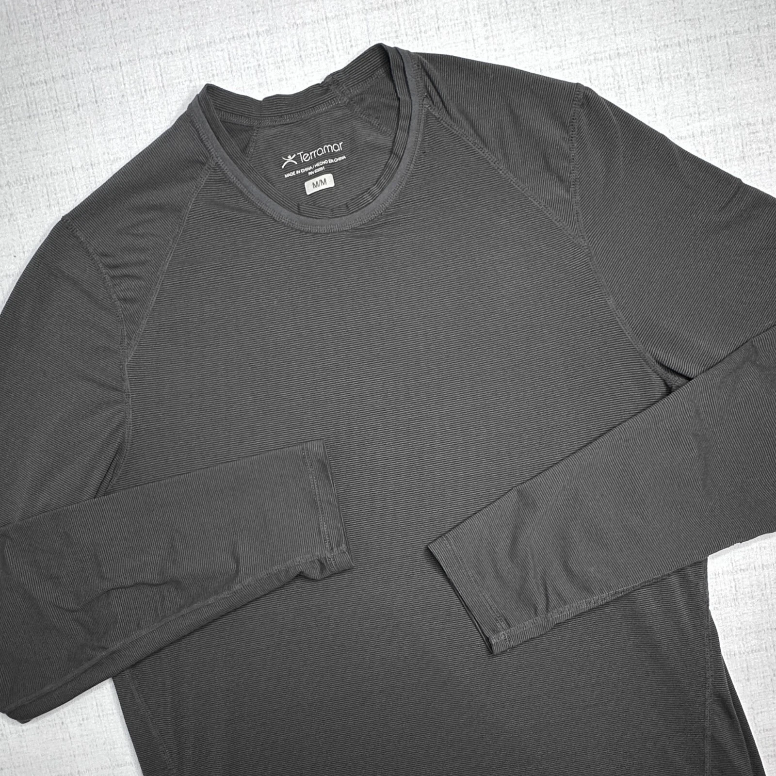 Terramar Base Layer Women's Long Sleeve Gray Outdoor Camping Shirt- Size M