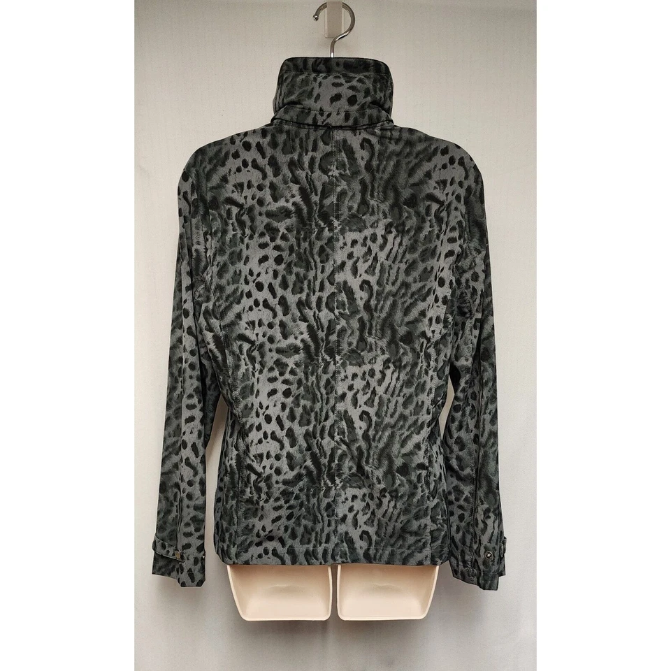 Zenergy by Chicos | Chaqueta Estampado Animal Talla Chicos 0 / US 4 o S Foto 3 de 4