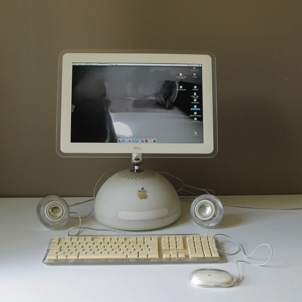 vend superbe mac g4 ideal graphisme et imprimerie