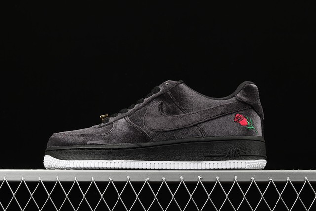 af1 velvet rose