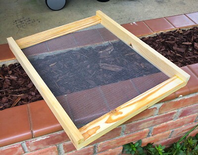 Pine 10 Frame Screened Inner Cover