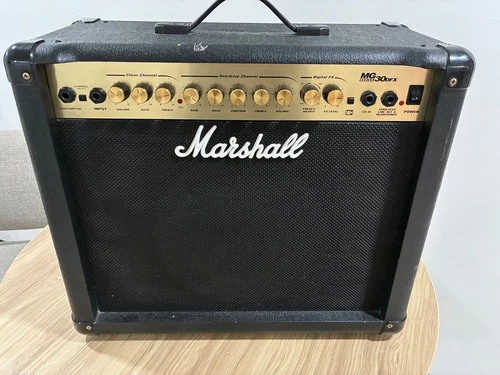 Marshall MG Gold MMG30GFXU 30W 1x10 inch Electric Guitar Combo Amplifier - Black