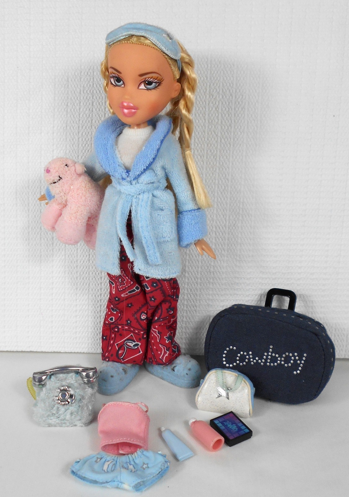 Bratz Vintage 2002_Slumber Party Doll Cloe_ Accessories_First Edition ...