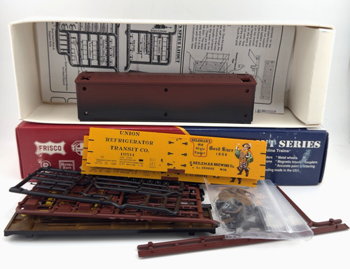 Branchline Blueprint 1335 HO Heileman's Brewing 40' ACF/URTX Reefer Road #19511 | Zustand: New