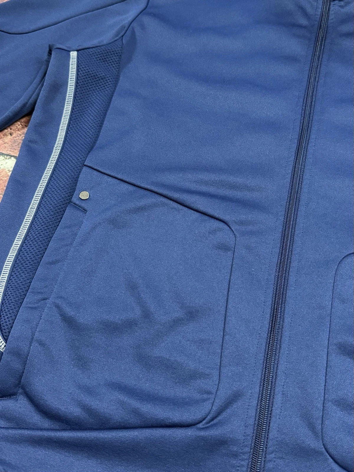 Mercedes-Benz Navy Blue Softshell Full Zip Performance Jacket Men’s Large - product detail image 12