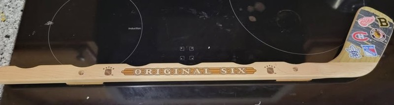 Inglasco NHL Hockey Puck Display Original 6