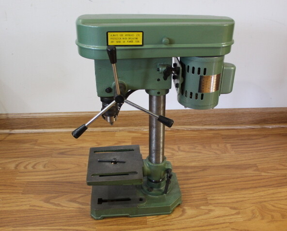 Central Machinery 38142 16 Speed Heavy Duty Bench Drill Press