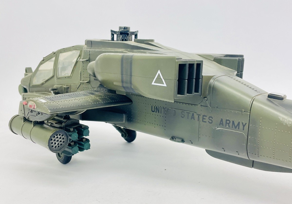 BBI Elite Force 1:18 U.S. Army AH-64 Apache Helicopter BBI Elite Force 1:18 U.S. Army AH-64 Apache Helicopter