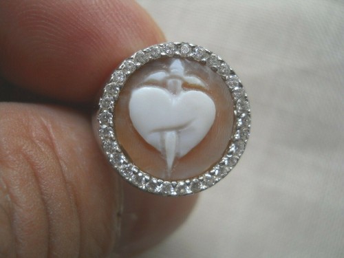 ANELLO in CAMMEO SARDONICO ( la spada nel cuore ) SU ARGENTO .925 con pietre - Foto 2 di 10