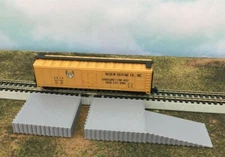 2 pc Loading Platform Dock with Ramp - N Scale 1:160 - No Assembly Required!