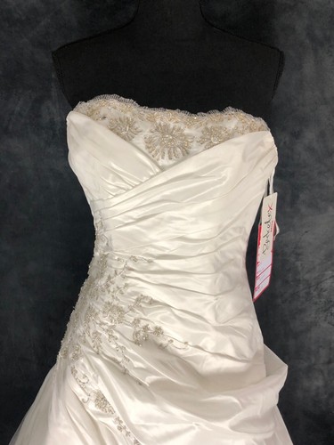 NEW WEDDING DRESS BRIDAL GOWN BY TOM FLOWERS - SIZE 10 - 12, BERKETEX, RRP £1249 - Picture 2 of 7