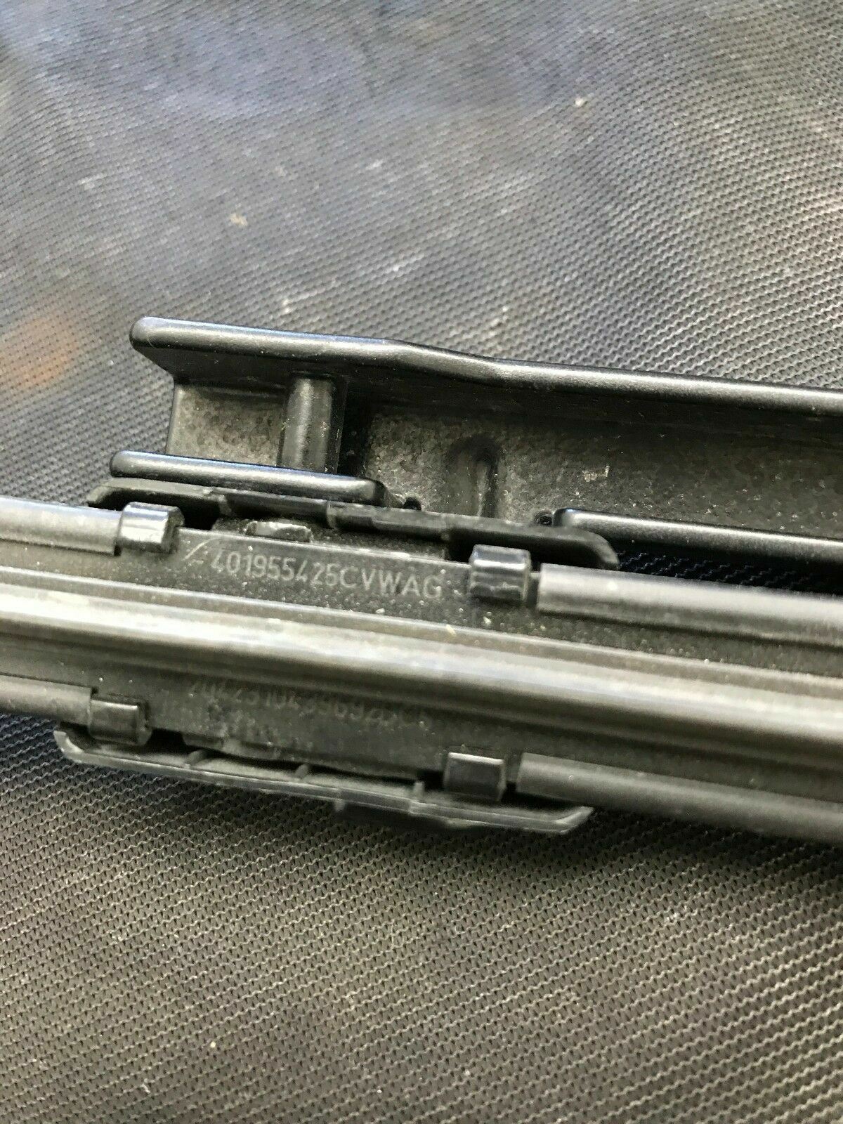 LAMBORGHINI GALLARDO LP550 560 570 RIGHT SIDE WIPER ARM W/ BLADE OEM 401955408B