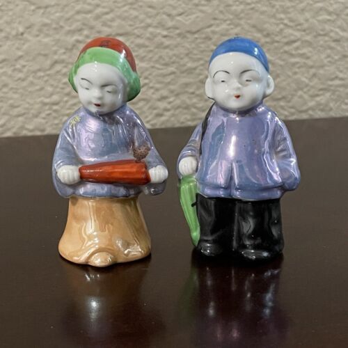 Vintage Asian Couple Man And Woman Salt & Pepper Shakers ~ Japan ~ 3" Tall
