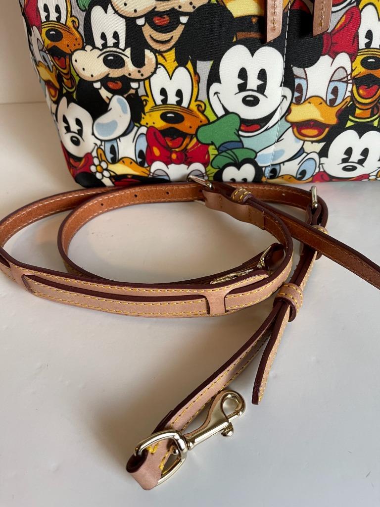 Disney Dooney & Bourke Mickey & Friends FACES Pocket Large  display picture 3